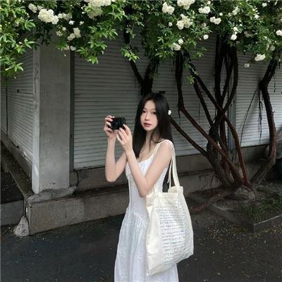 一克拉的室友